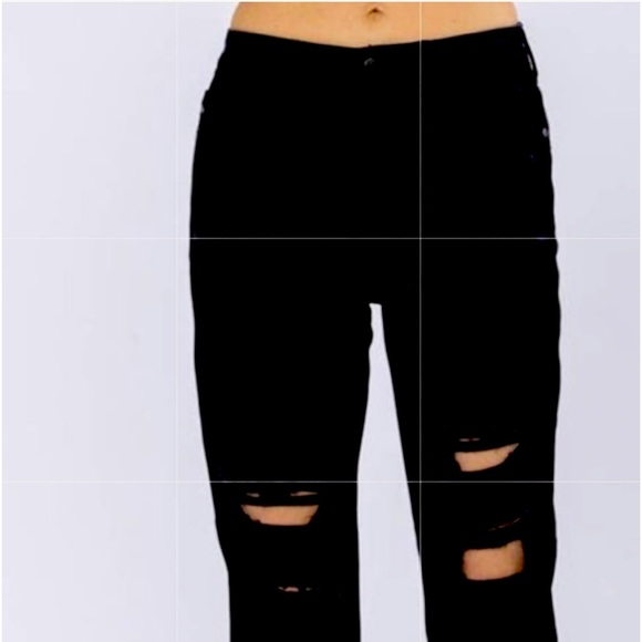 Judy blue distressed boyfriend - Picture 1 of 2